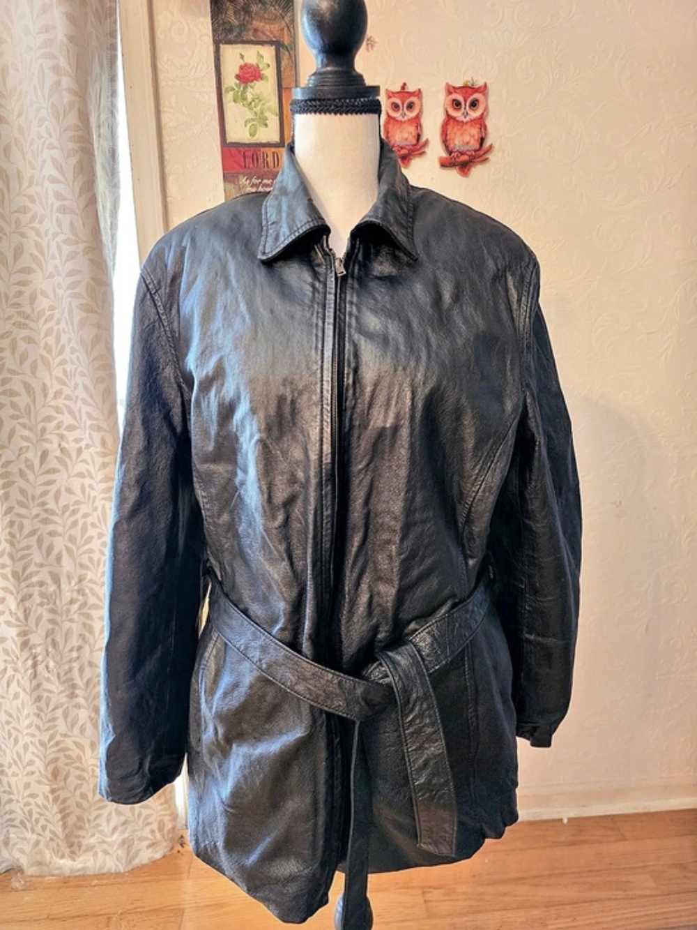 Vintage Leather Women's Black Leather Jacket XL / See Description/
